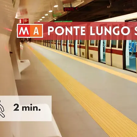 Apartment In Tuscolana Train Station & Metro A Rome
